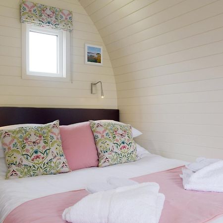 Cain Pod Vip Villa Llanfyllin Ngoại thất bức ảnh