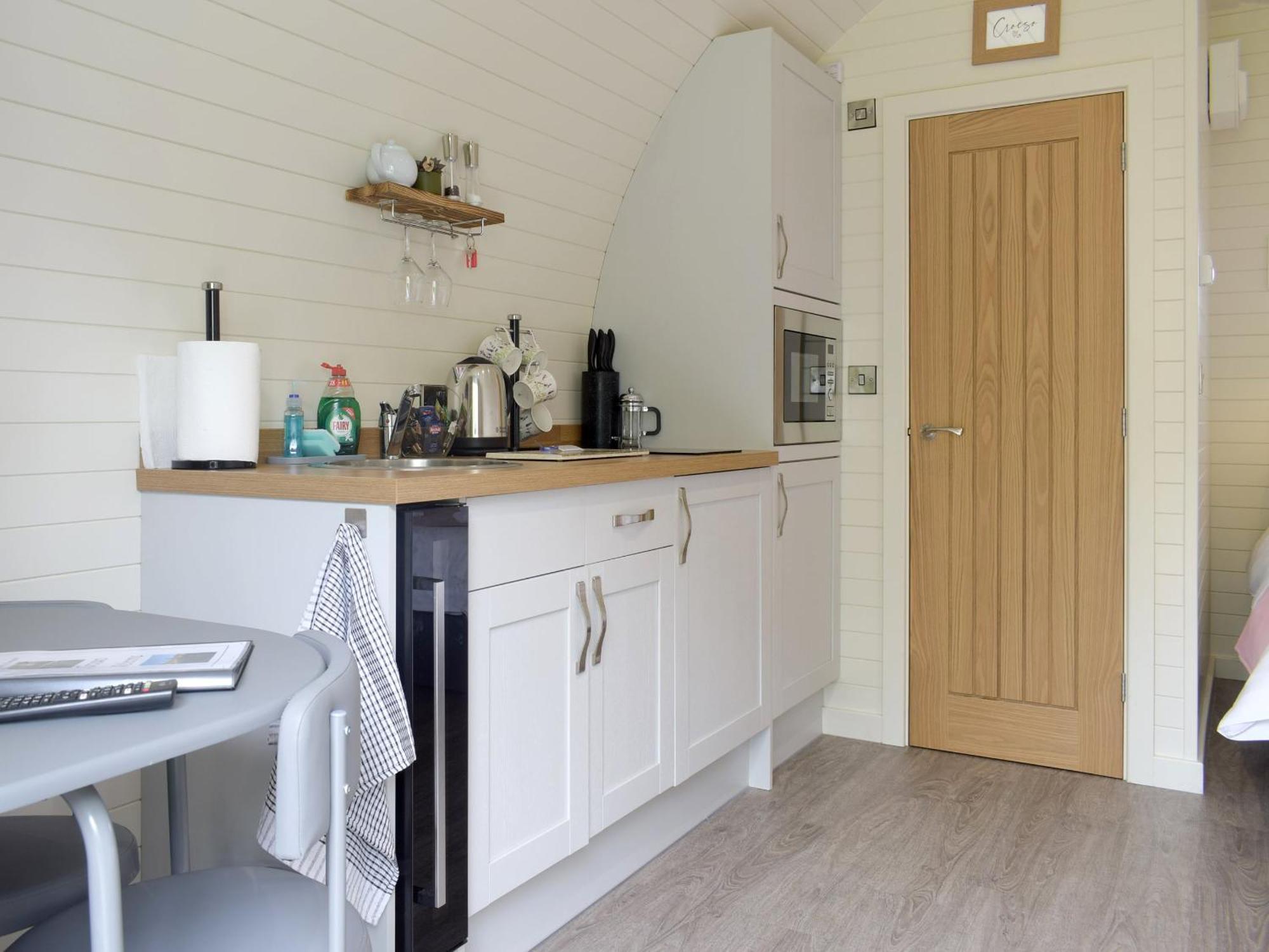 Cain Pod Vip Villa Llanfyllin Ngoại thất bức ảnh